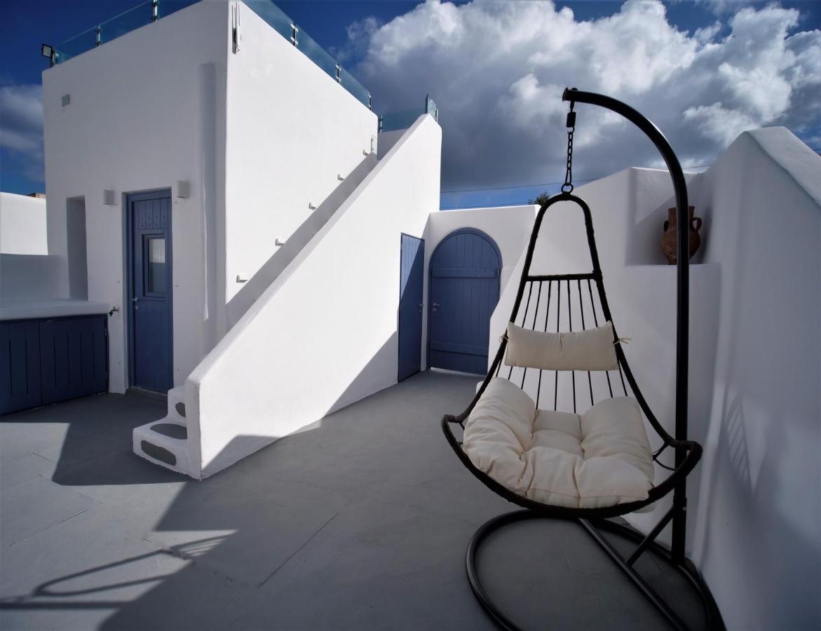 Oinos Luxury Suites Foinikiá Екстериор снимка