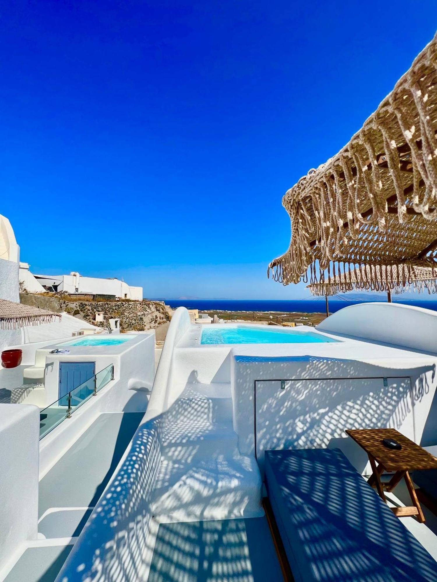 Oinos Luxury Suites Foinikiá Екстериор снимка